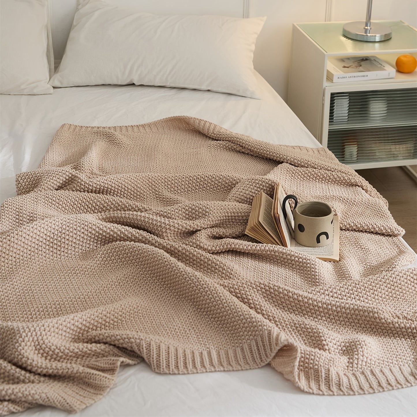 Vintage Cozy Knit Throw Blanket – Soft Multi-Purpose All-Season Comfort | Aesthetic Glow
