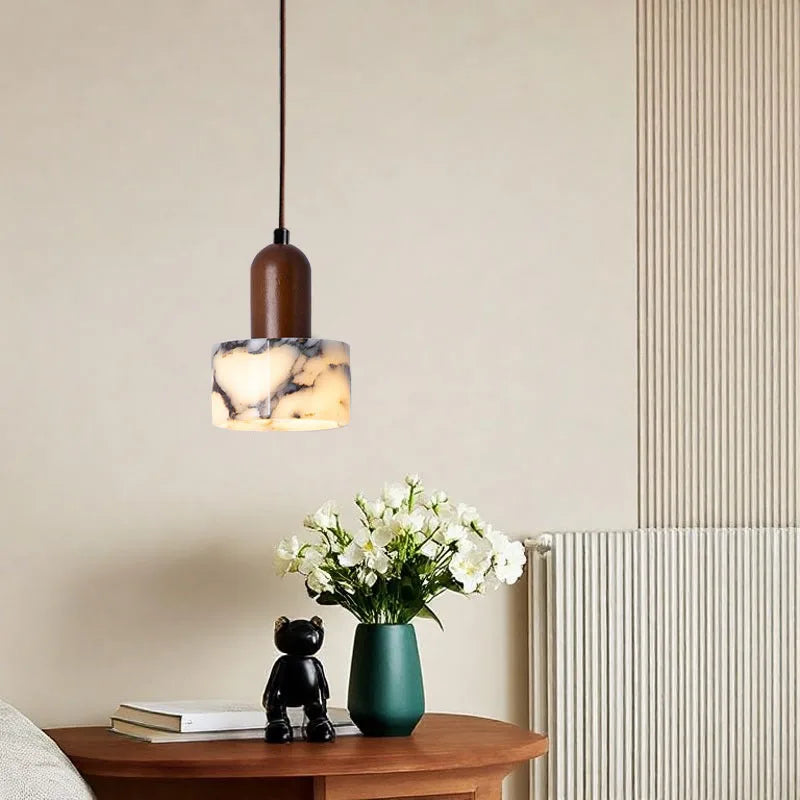 Modern Pendant Light – Minimal Ambient Lighting