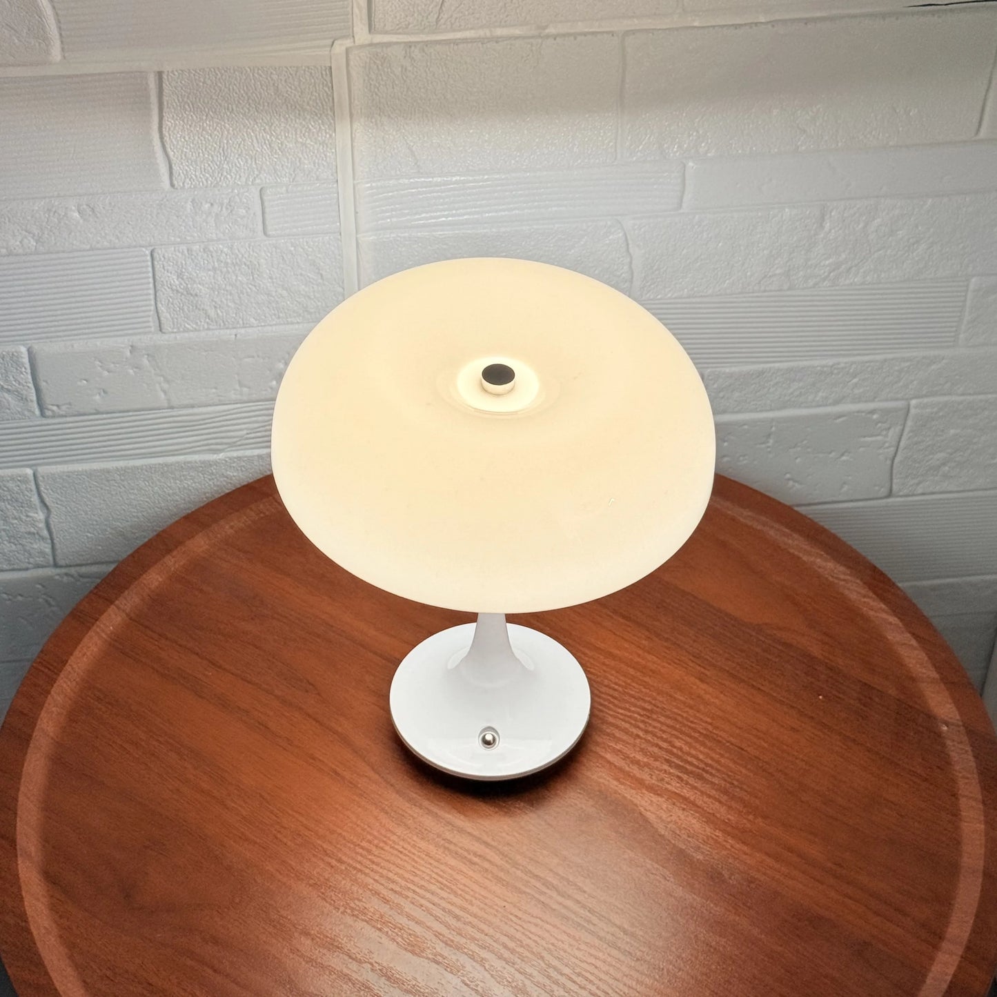 Mushroom Table Lamp – Touch Control Rechargeable LED