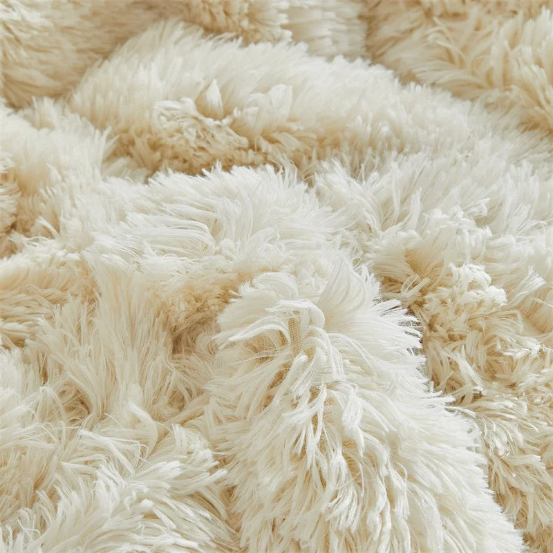 Plush Double-Sided Throw Blanket