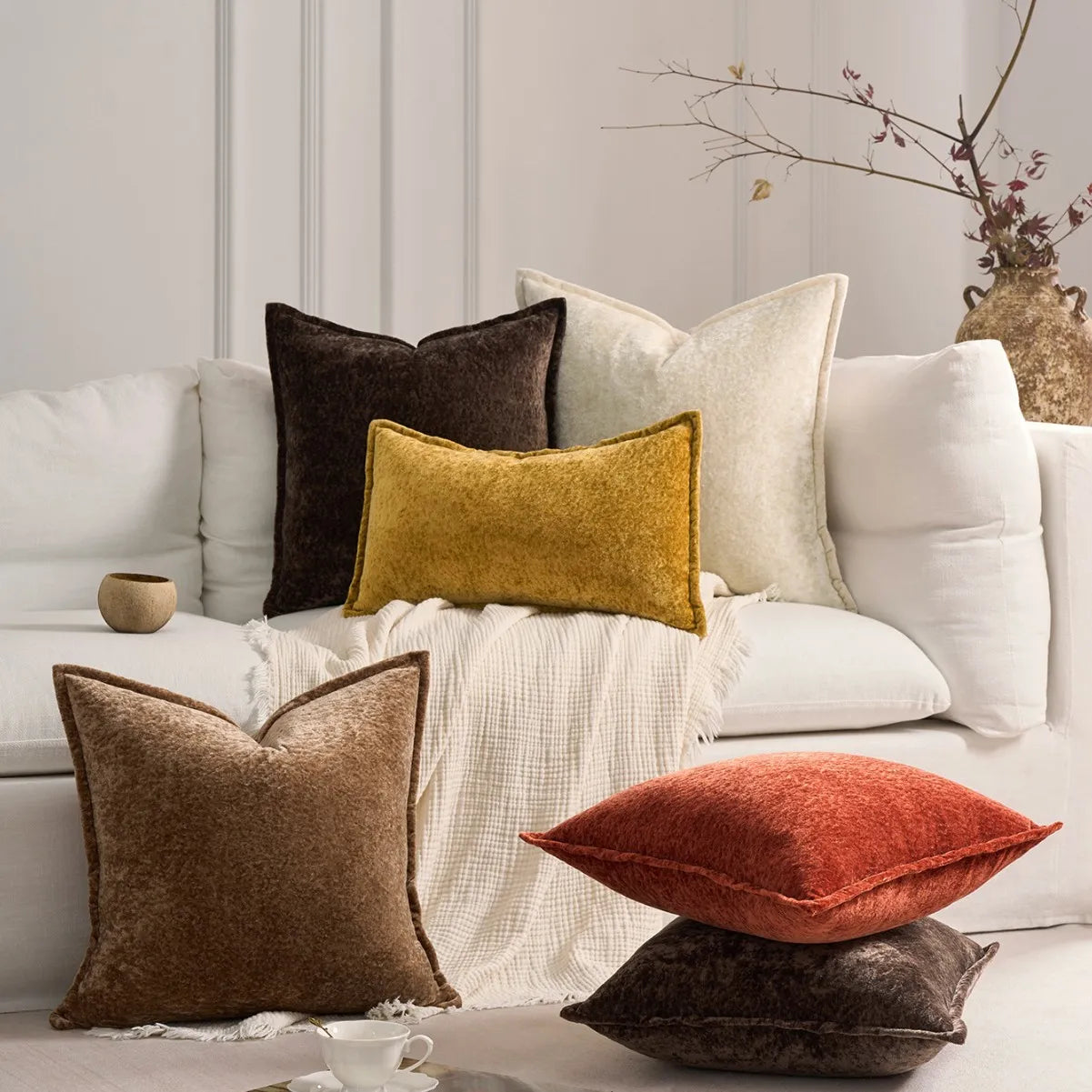 Retro Chenille Luxury Pillow Cover — Soft Textured Cushion Case
