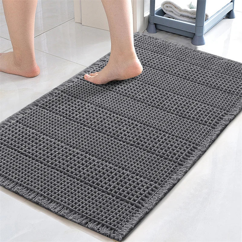 Soft Absorbent Bathroom Mat — Neutral Anti-Slip Rug
